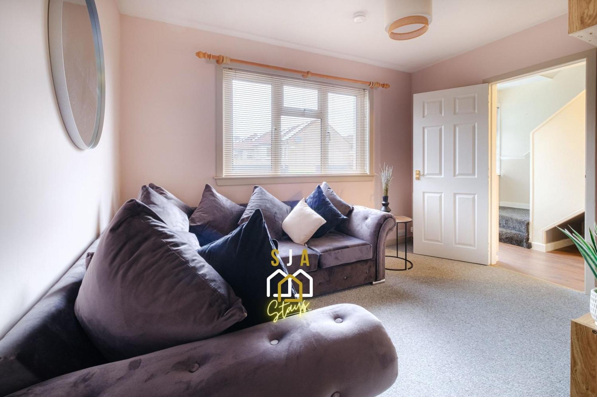 Banchory House - Sja Stays - 2 Bed House الغرفة الصورة